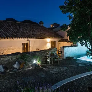 https://casa-de-los-cuadros.es-andalucia.com